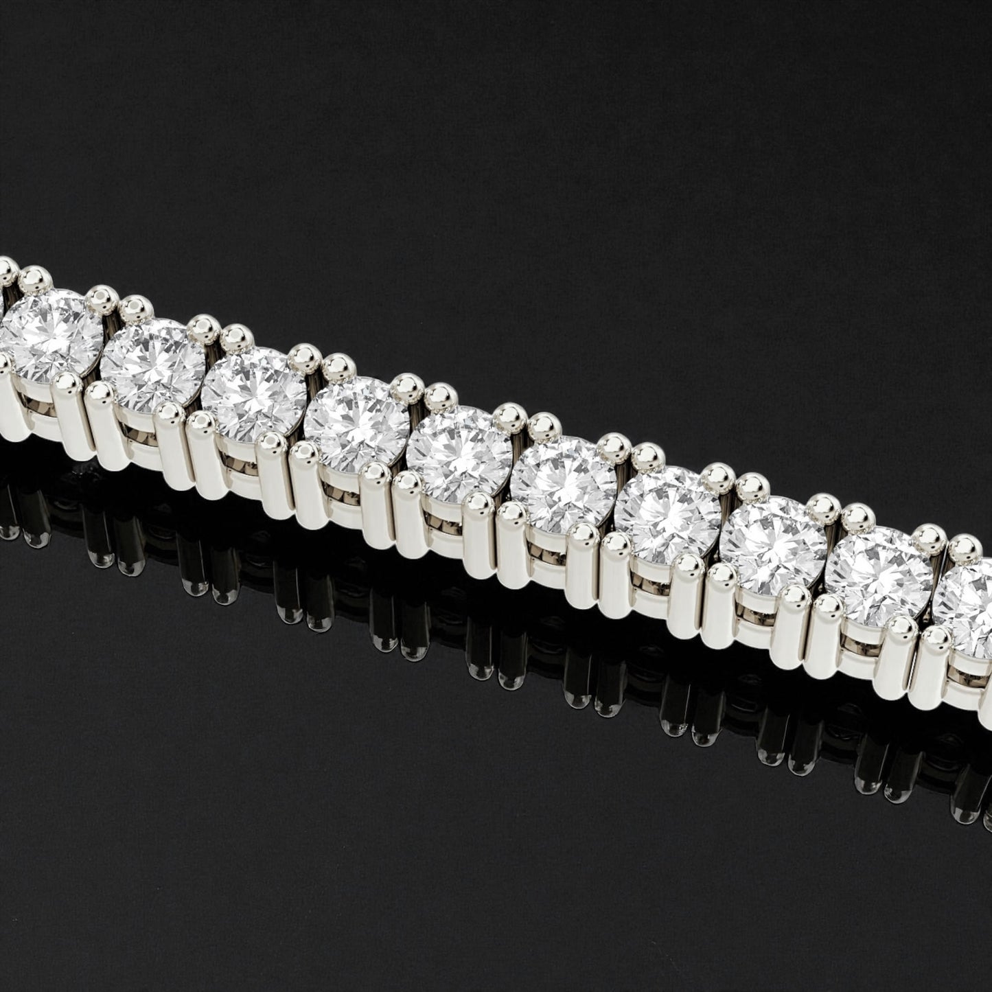 5.7ct Tennis Bracelet, White Gold (VVS1/D/Excellent) - 17cm