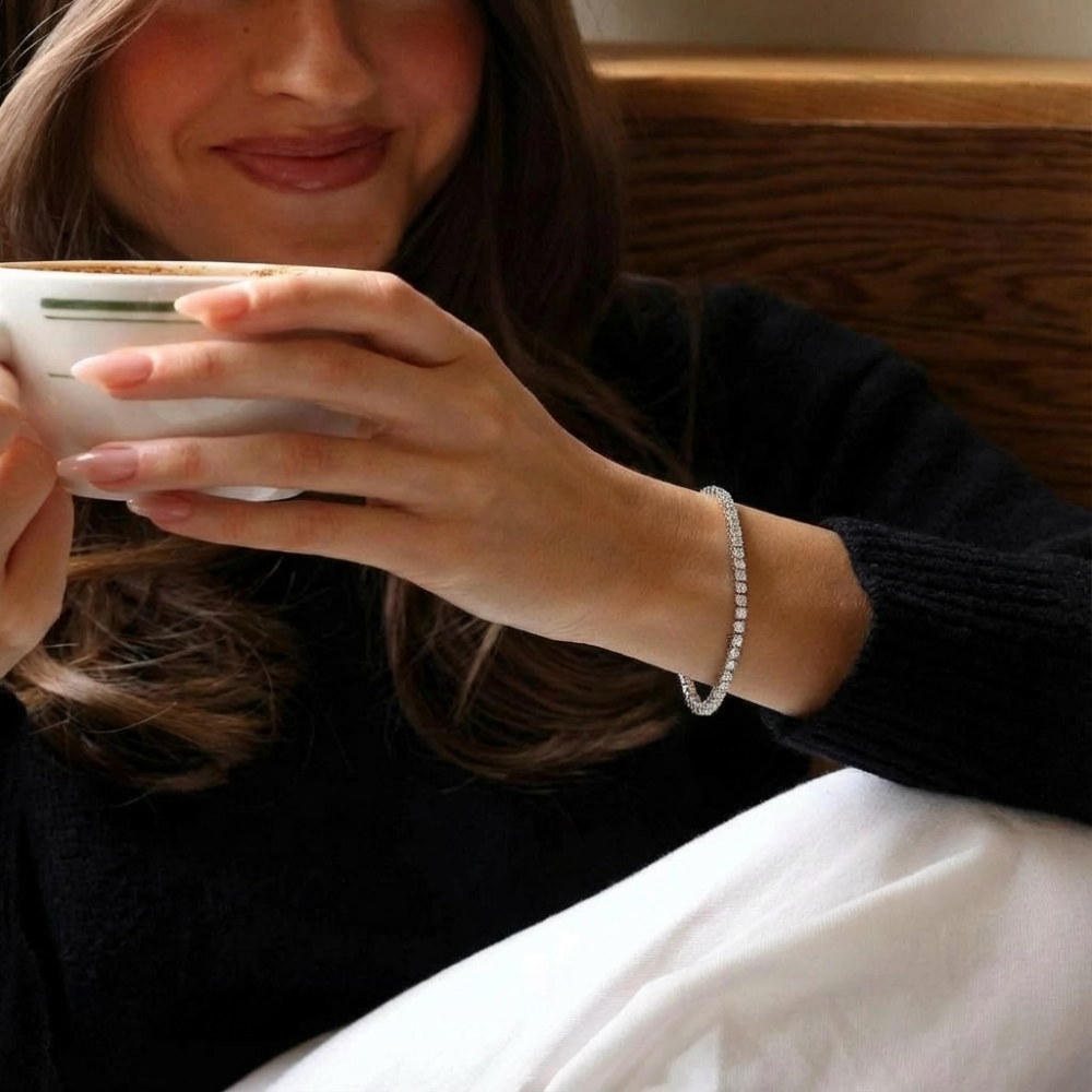 6ct Tennis Bracelet, White Gold (VVS1/D/Excellent) - 18cm