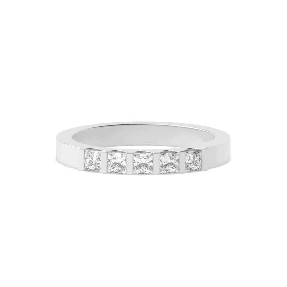 Tension setting Classic Square-Cut Diamond Band